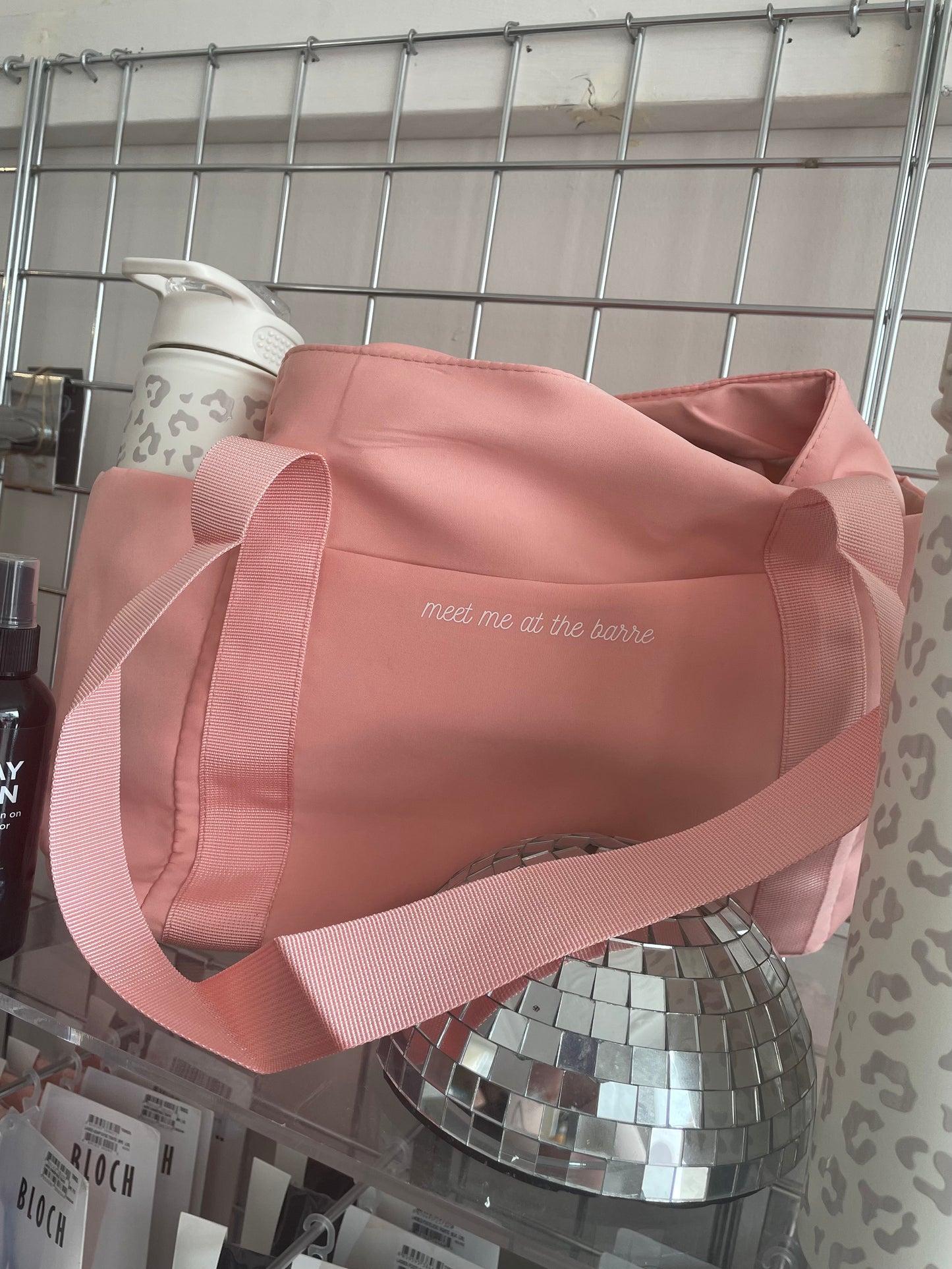 'Meet Me At The Barre' Slogan Holdall